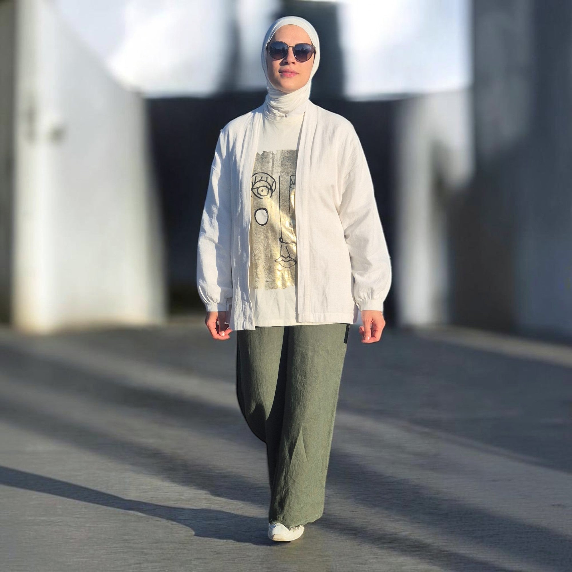 Relaxed linen trousers