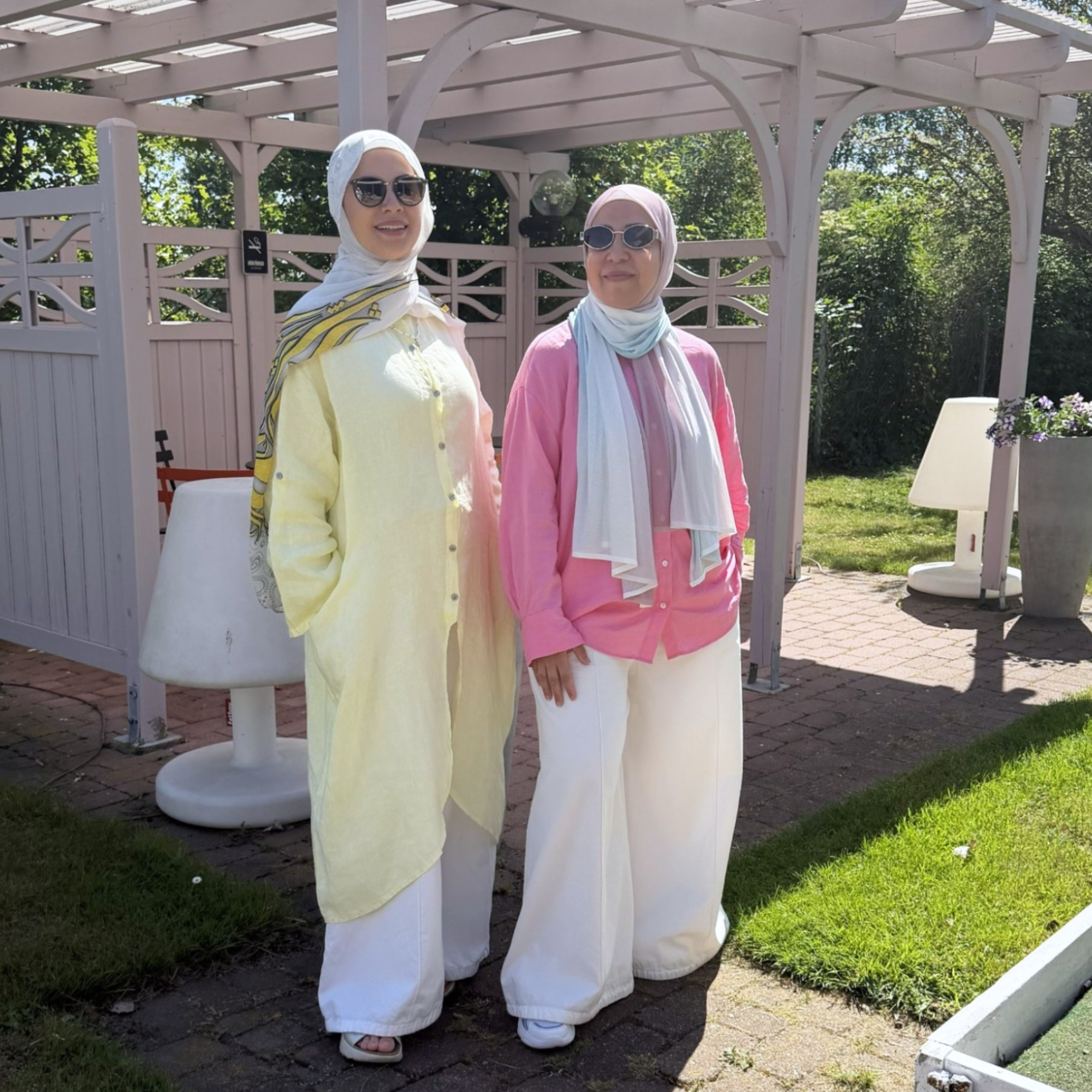 White Wide-leg Pants
